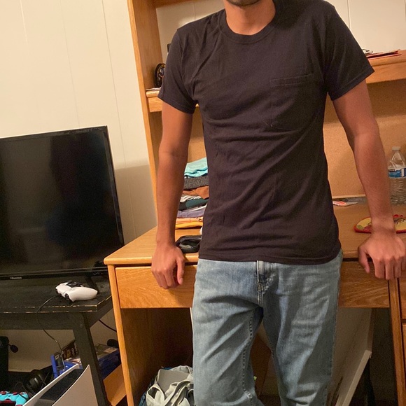 Black pocket tee - Picture 1 of 1